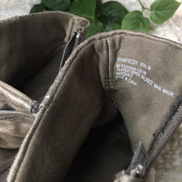 BareTraps Rhapsody ankle heel booties - Picture 7 of 8